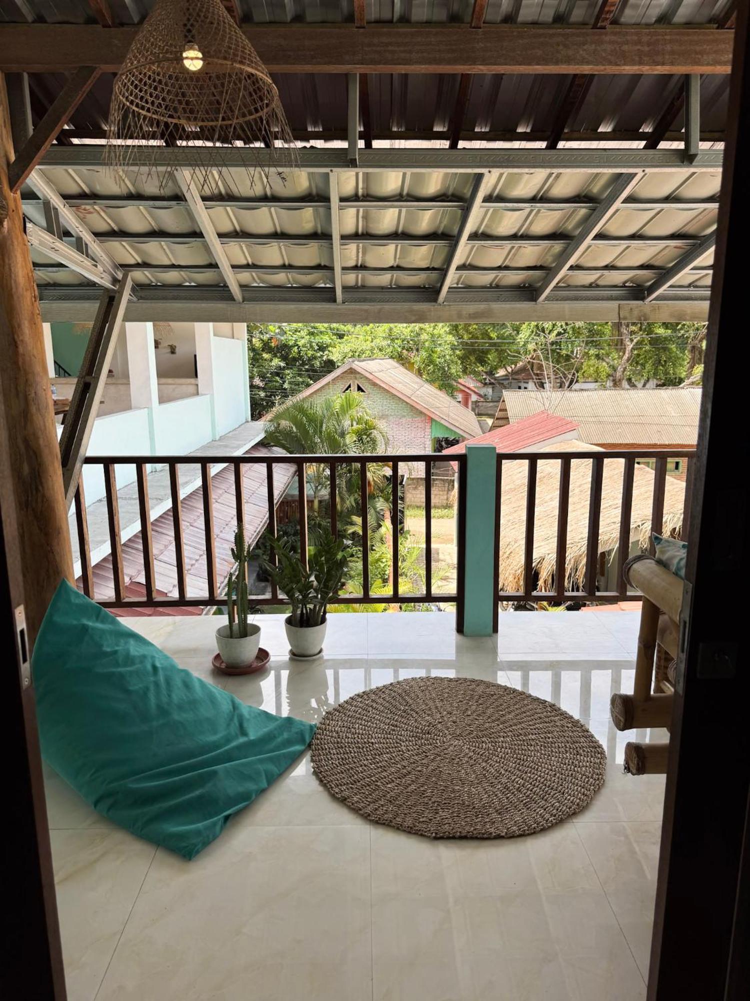 Secret Spot Surf And Stay Kuta  Exterior foto